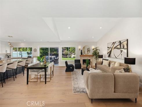 27641  Ruisenor  , Mission Viejo, CA