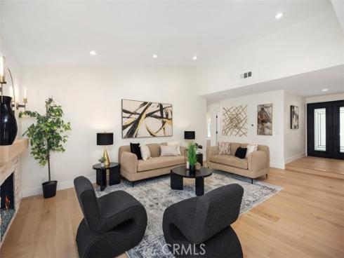 27641  Ruisenor  , Mission Viejo, CA