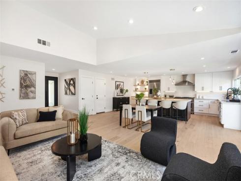 27641  Ruisenor  , Mission Viejo, CA