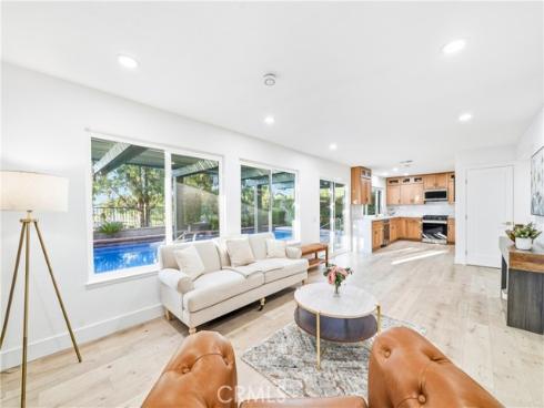 27951  Faroles  , Mission Viejo, CA