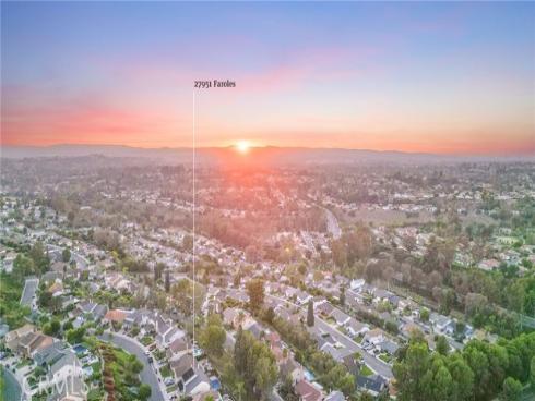 27951  Faroles  , Mission Viejo, CA