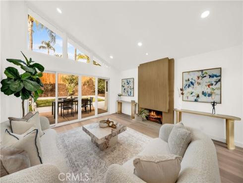 26511  Granvia  , Mission Viejo, CA