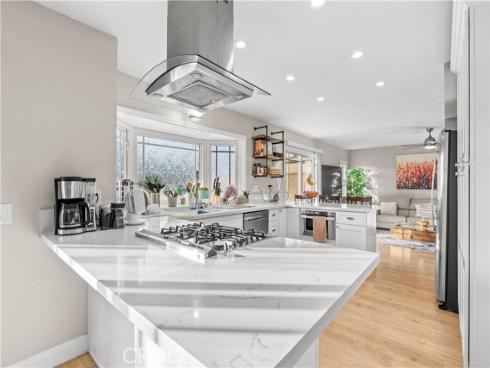 21741  Jornada  , Mission Viejo, CA