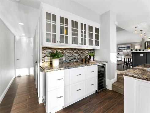 27197  Via Aurora  , Mission Viejo, CA