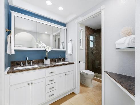 27197  Via Aurora  , Mission Viejo, CA