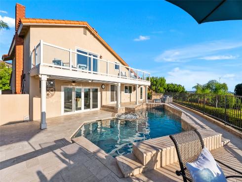 27197  Via Aurora  , Mission Viejo, CA