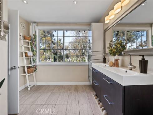 25242  Terreno   Drive, Mission Viejo, CA