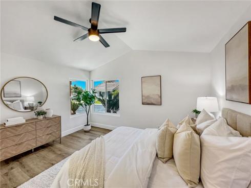 23516  Villena  , Mission Viejo, CA