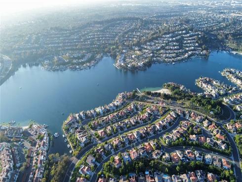 23516  Villena  , Mission Viejo, CA