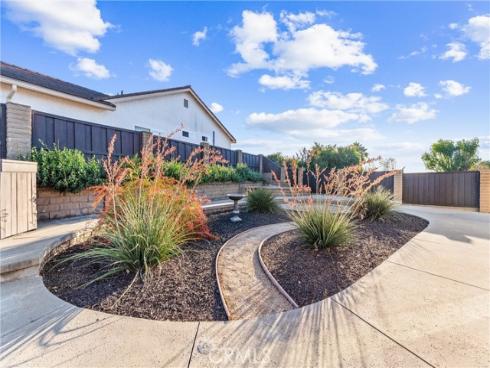 26392  Alhondra  , Mission Viejo, CA