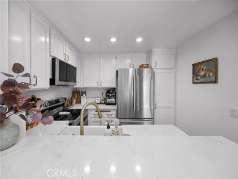 26212  Los Viveros  215 , Mission Viejo, CA