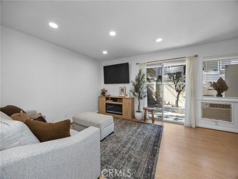 26212  Los Viveros  215 , Mission Viejo, CA