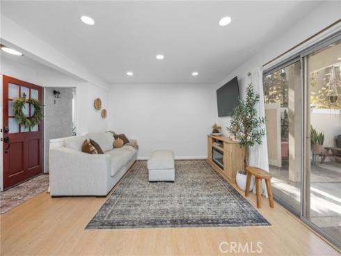 26212  Los Viveros  215 , Mission Viejo, CA