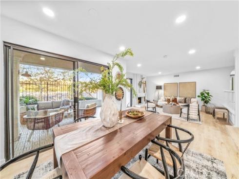 22482  Formentor  15 , Mission Viejo, CA