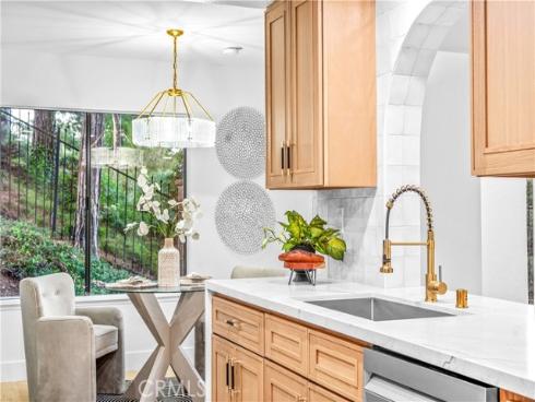 22482  Formentor  15 , Mission Viejo, CA