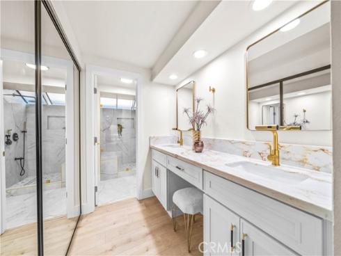 22482  Formentor  15 , Mission Viejo, CA