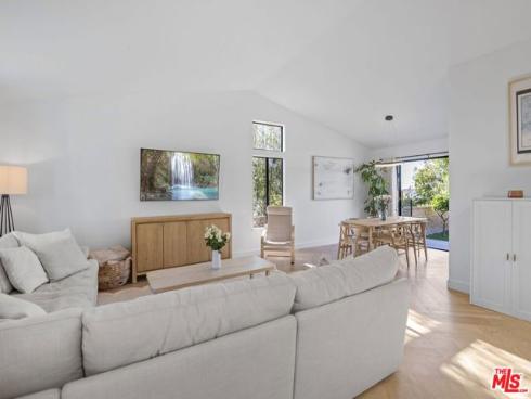 27675  Bahamonde  , Mission Viejo, CA