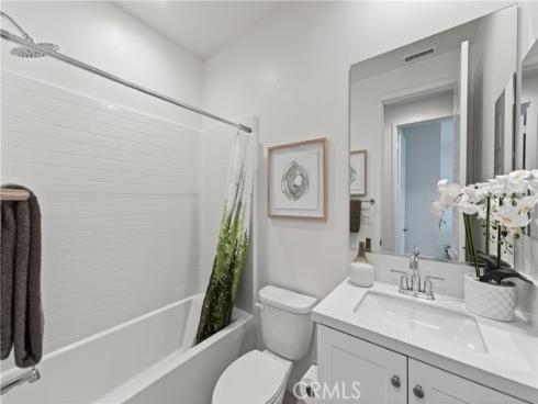 38  Sanctuary   Lane, Mission Viejo, CA