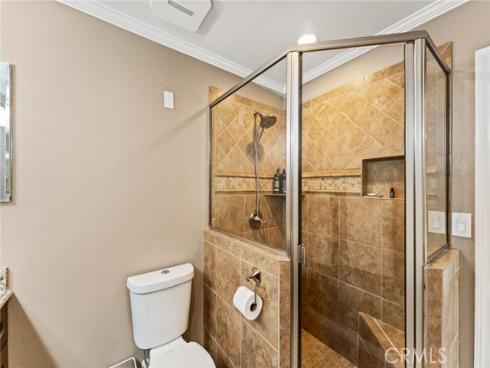 25571  Vesuvia  , Mission Viejo, CA