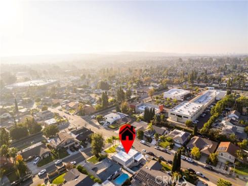 25571  Vesuvia  , Mission Viejo, CA