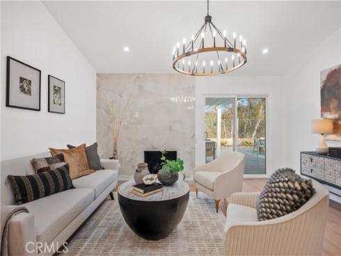 21952  Esplendor  , Mission Viejo, CA