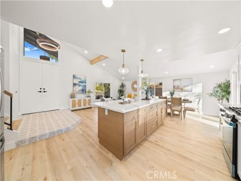 25202  Arcadian Ave  , Mission Viejo, CA