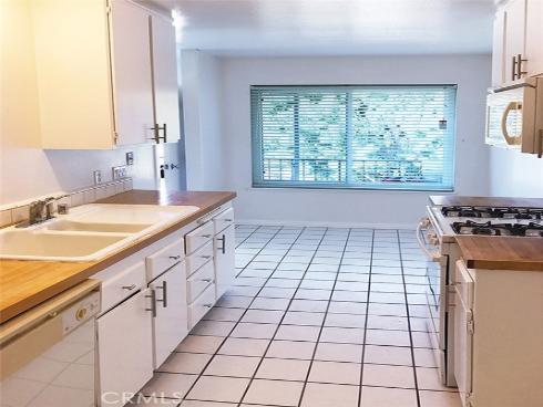 22948 Via Pimiento 4B , Mission Viejo, CA