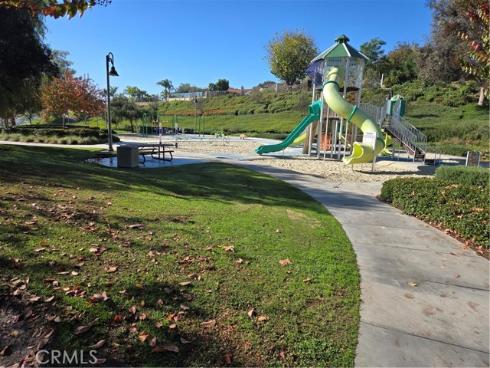 26242  Papagayo  , Mission Viejo, CA