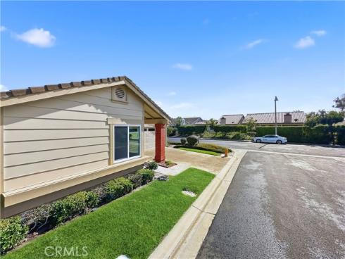 28495  Barbosa  , Mission Viejo, CA