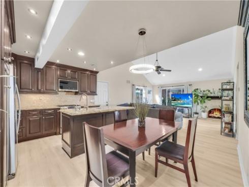 25934  Robin  , Mission Viejo, CA