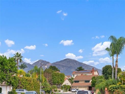 27552  Berdun  , Mission Viejo, CA