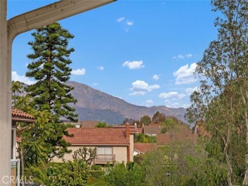 27552  Berdun  , Mission Viejo, CA