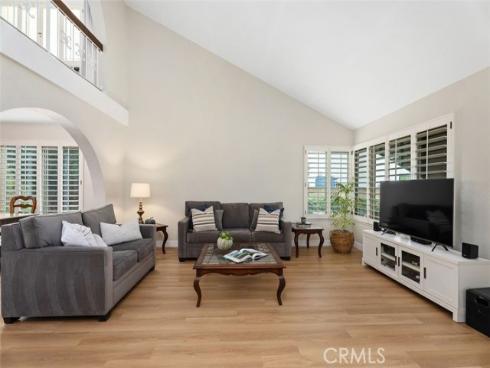 27552  Berdun  , Mission Viejo, CA