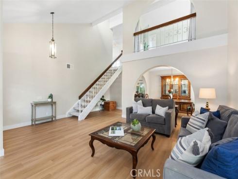 27552  Berdun  , Mission Viejo, CA