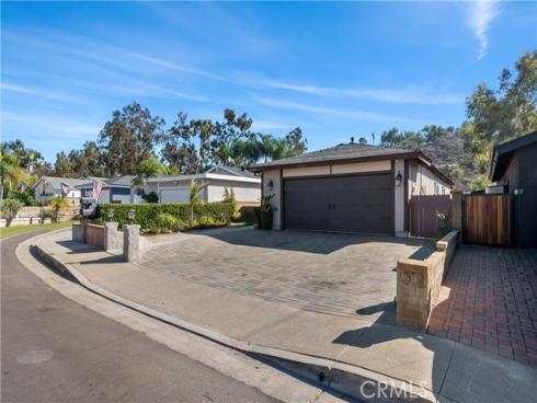 27423  Padilla  , Mission Viejo, CA