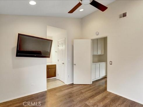 23391  La Crescenta  , Mission Viejo, CA