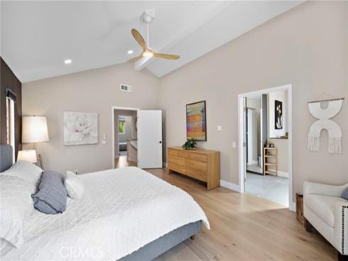 26681  Trasmiras  , Mission Viejo, CA