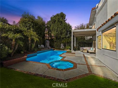 26681  Trasmiras  , Mission Viejo, CA