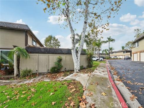 26322 Via Roble , Mission Viejo, CA