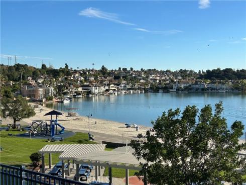 26322  Via Roble  , Mission Viejo, CA