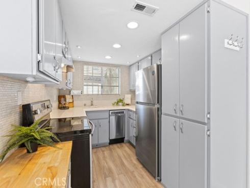 26212  Sanz #d  , Mission Viejo, CA