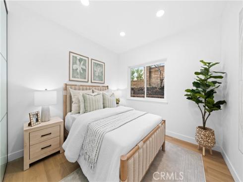 27662  Esla  , Mission Viejo, CA