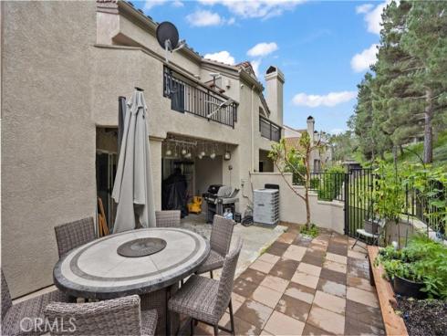 21893  Southgate  304 , Mission Viejo, CA
