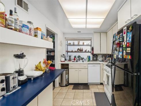 23574  Villena  , Mission Viejo, CA