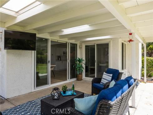 23721  Villena  , Mission Viejo, CA