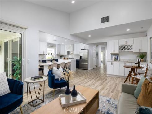 23721  Villena  , Mission Viejo, CA