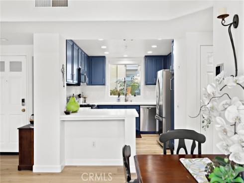 239  California  , Mission Viejo, CA