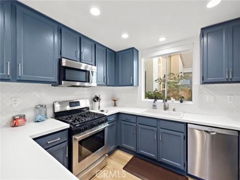 239  California  , Mission Viejo, CA