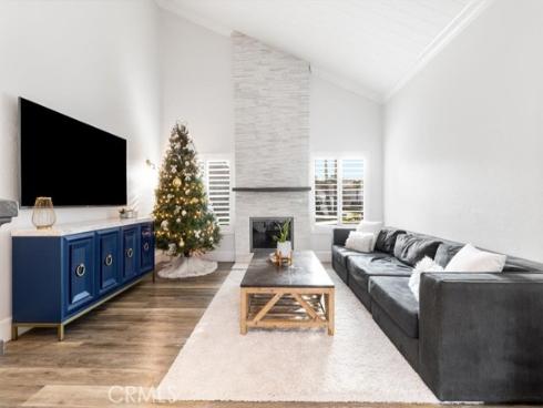 27881  Abadejo  , Mission Viejo, CA