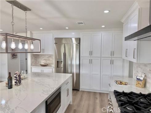 23032  Sonoita  , Mission Viejo, CA